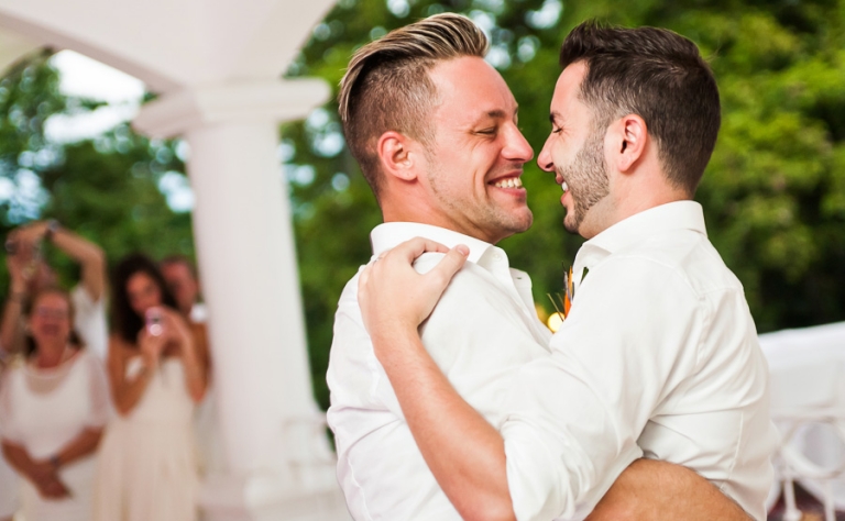 Top Gay Wedding Destinations Image
