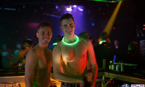 gay girls kiss in the shower from Lincoln gay guide to dallas