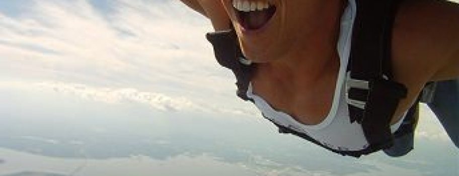 Skydiving in Newport, RI: A Real Adventure Main Image