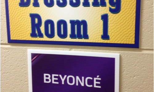 Carlos Melia gives us the Inside Scoop on Beyonce and the Superbowl!