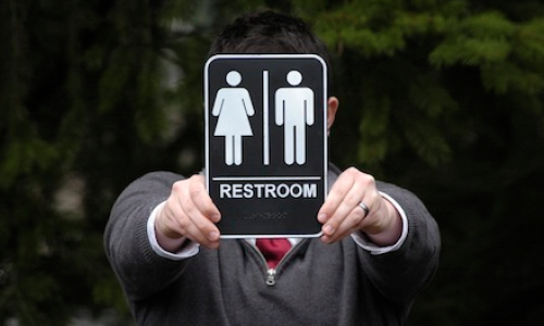 Arizona Law Threatens to Arrest Transgender People