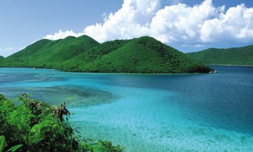 Discover Caribbean Beaches and Crystal-Clear Waters